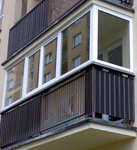 Plastikinis balkonas įstiklintas nuo tureklu